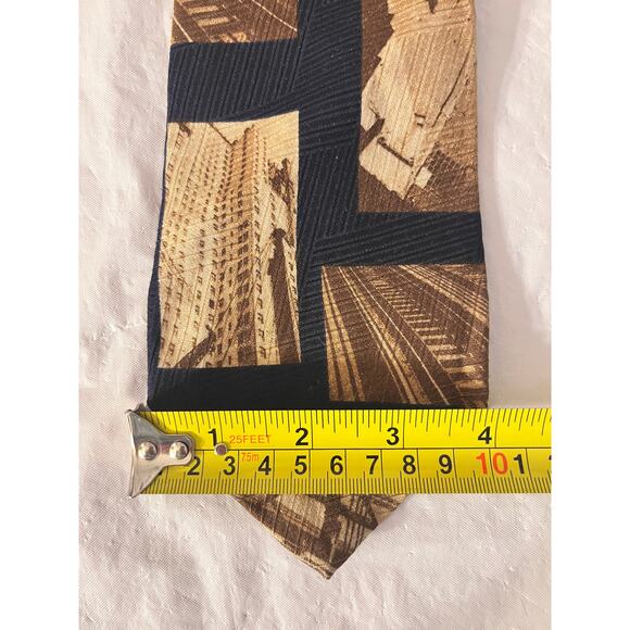 Vintage Metropolitan Museum of Art Silk Tie Abstract Architectural Pattern - Picture 10 of 10